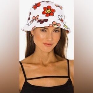 New with tags MIAOU lil’ bucket hat in crayola 👒 🧢 🎩